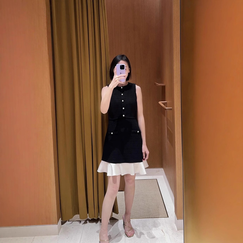 2025 Spring Color-Block Ruffled Hem Tweed Dress for Women, Black High-Waisted Slimming Color-Block Design