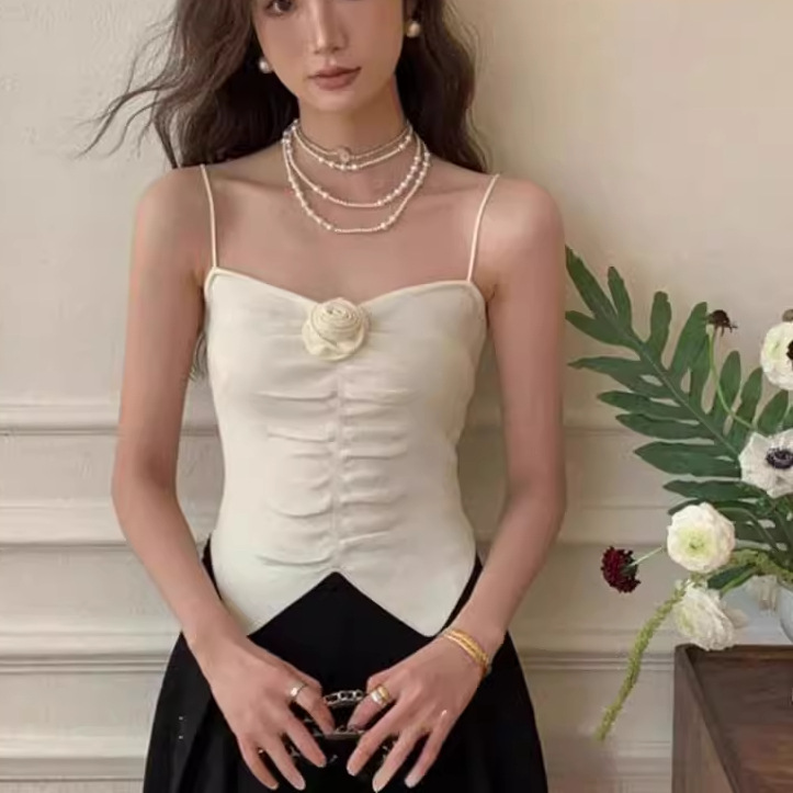 Apricot summer three dimensional short top with cups