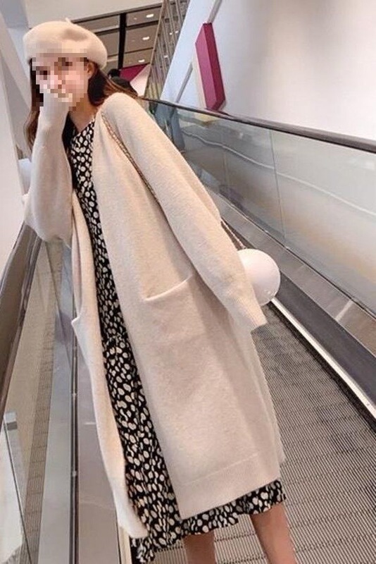 Very Stylish Mid-Length Sweater Coat Over-The-Knee Cardigan 2025 Early Autumn and Winter Internet Celebrity Lazy Style Thickened Knitwear for Women Very Stylish Mid-Length Sweater Coat Over-The-Knee Cardigan 2025 Early Autumn and Winter Internet Celebrity Lazy Style Thickened Knitwear for Women