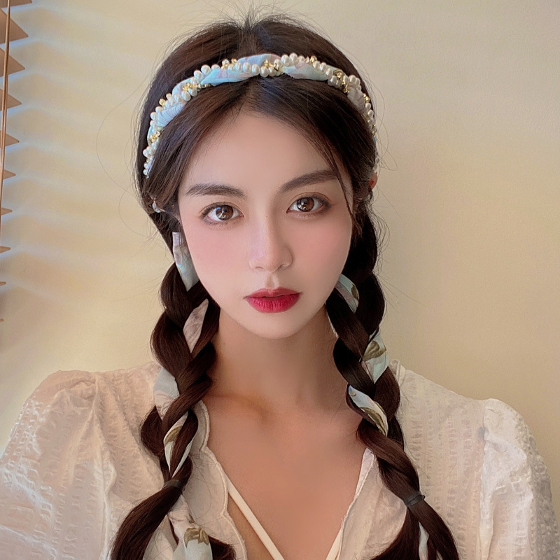 Retro trenzado banda de cabello para mujeres 2025 nueva banda de cabello flotante banda de cabello bufandas de seda banda de cabello todo el sistema de tarjeta de cabello tocado de moda