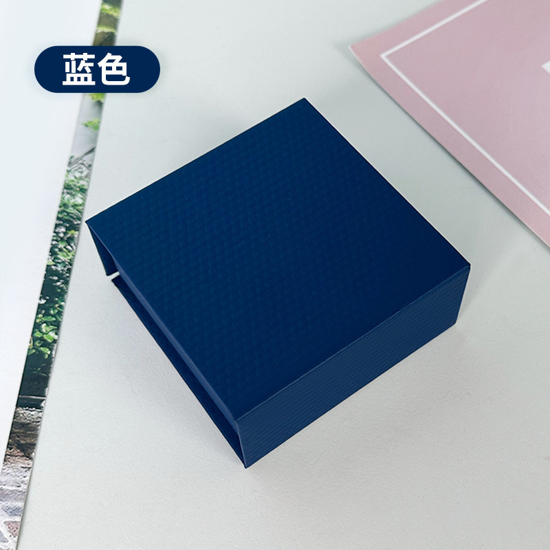 メーカーの現物の高級なカバーをひっくり返して、磁気は本の型の箱のアクセサリーの贈り物の箱の指輪のイヤリングのネックレスの収納の箱の卸売りを吸います。|undefined