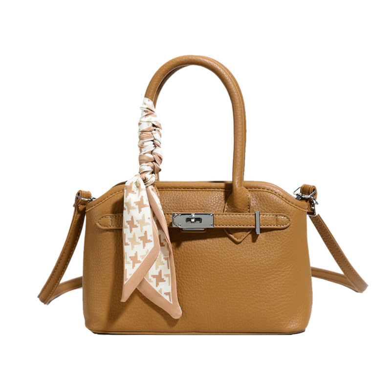 Versión coreana del bolso de nicho 2025 verano nuevo bolso de hombro con patrón de lichi bolso de mensajero casual de todo fósforo mujer