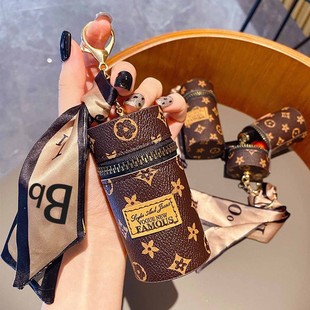Classic Vintage Lipstick Bag Bucket Keychain for Women, Portable Small Storage Mini Earphone Coin Purse Pendant in Stock