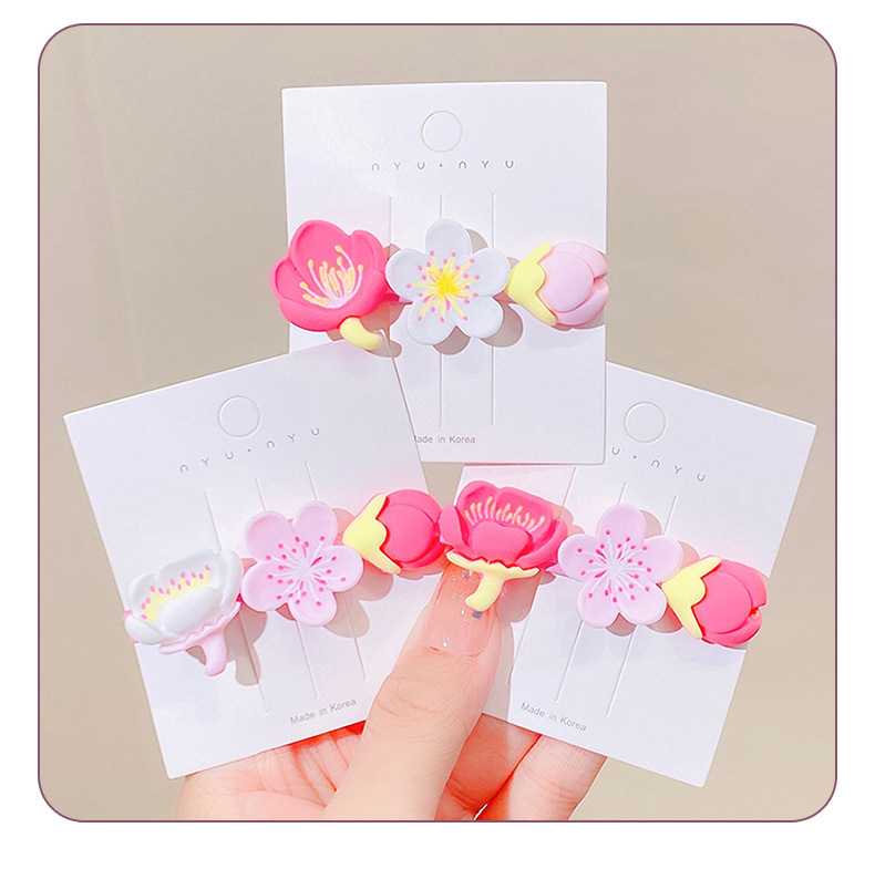 Cute Pink Flower Shape Metal Hair Clip Set display picture 7