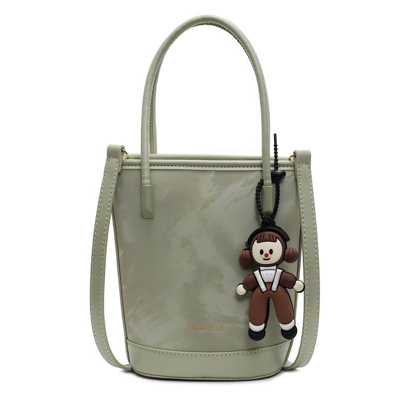 Tendencia versátil nicho de diseño de bolso de cubo de mano mujer 2025 nuevo estilo casual estilo extranjero sensación de alto hombro mochila