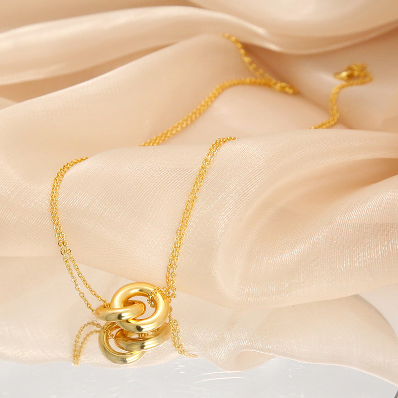 cross-border-double-ring-necklace-womens-european-and-american-high-end-fashion-temperament-geometric-pendant-personalized-all-match-metallic-necklace