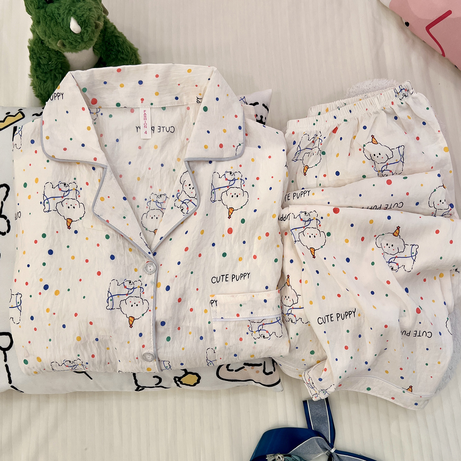 Pijamas de algodón de nube al por mayor transfronterizo, pantalones de manga larga para mujer, solapa, otoño nuevo estilo, linda rebeca, dulce servicio a domicilio, gato kt