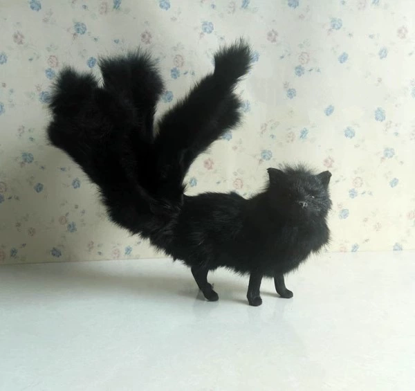 Simulation Nine -tailed fox 9 -tailed fox ornaments Black yellow -white gray simulation fox model Nine -tailed fox