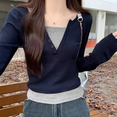 2025秋季感小众V领假两件针织长袖打底衫女t恤别致内搭甜辣小上衣