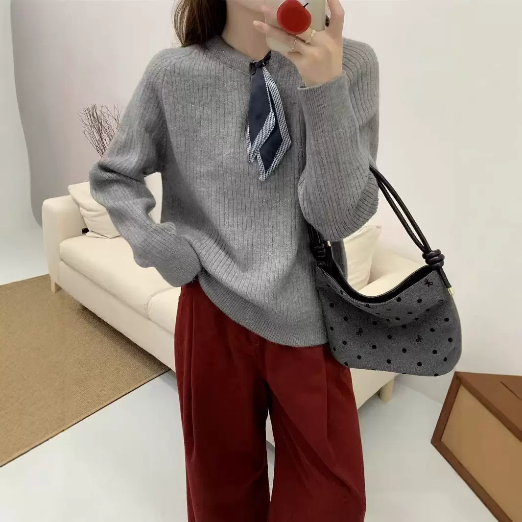 法式秋冬设计感 毛衣女丝带领结圆领温柔风 时尚气质蜜熊绒针织衫