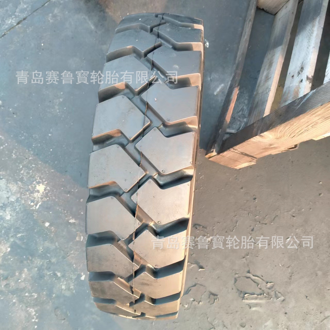 工业叉车轮胎16x6-8 加厚   机械设备用轮胎