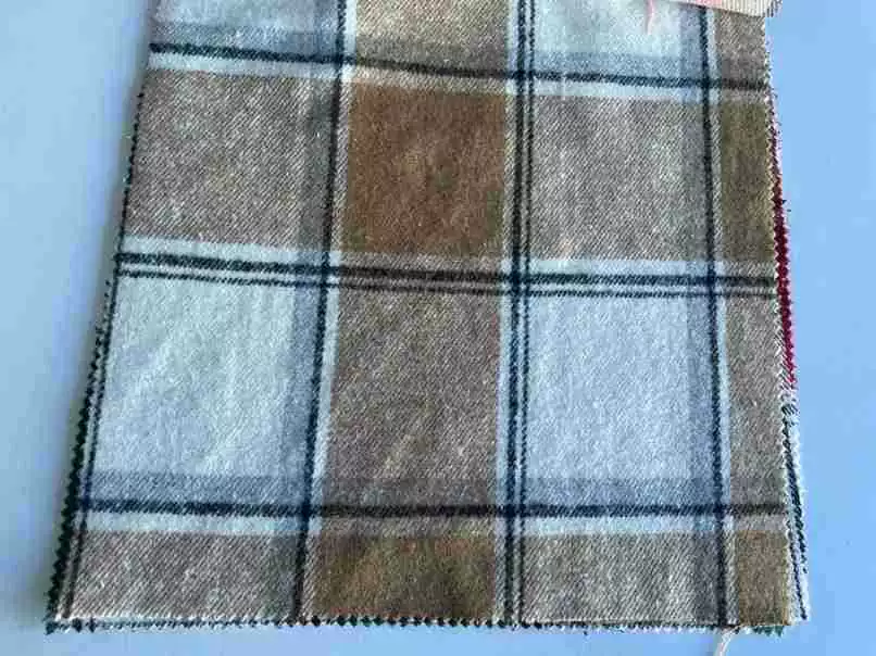 Mao woolen hair color weaving grid cloth polyester cotton double-sided woolen shirt cloth material 270-450G factory undertake orders