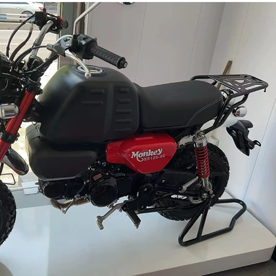 Base Modification, Motuoche Motorcycle tail