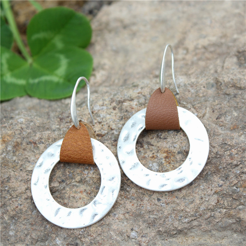 fashion simple concaveconvex round tag leather earringspicture10