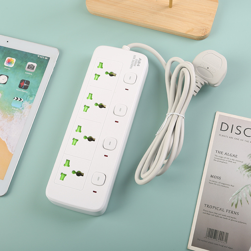 Multi-interruptor enchufe de doble cañón tarjeta de succión blanco y negro concha verde puerta de seguridad comercio electrónico transfronterizo Arabia Saudita