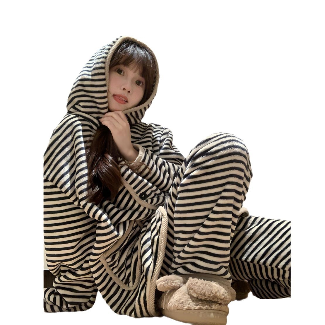 Transmisión en vivo de invierno transfronterizo cálido más pijamas engrosados de terciopelo mujeres lindo rebeca de solapa de ins servicio a domicilio de una pieza