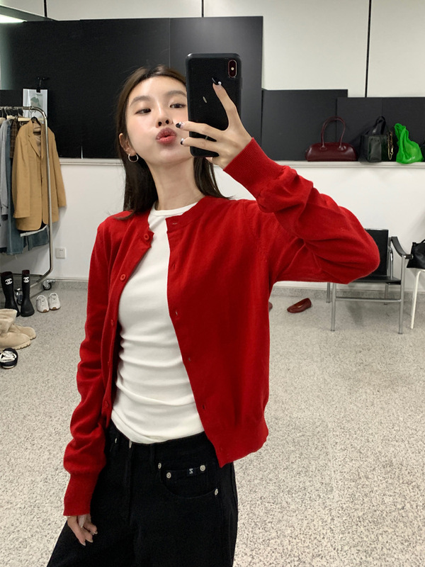 Red Knitted Sweater Women's Sweater Jacket Right Shoulder Embroidered Cotton Sweater Cardigan Thin Spring and Autumn Top Inner Wear