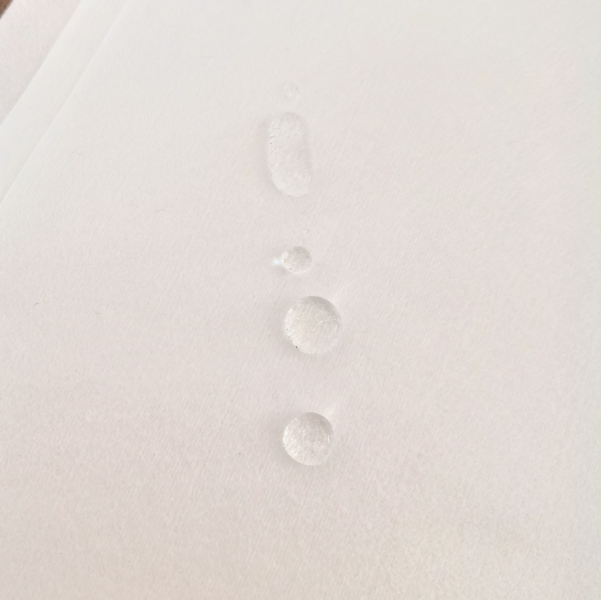 生产供应防水水刺布拒水无纺布退热贴布清洁贴冰贴底布