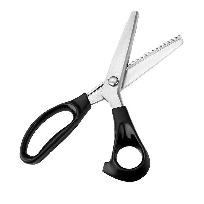 Venta directa de fábrica tijeras de tela de 5mm tijeras de encaje hechas a mano tijeras de diente de perro tijeras de sierra tijeras triangulares tijeras de arco tijeras de patrón