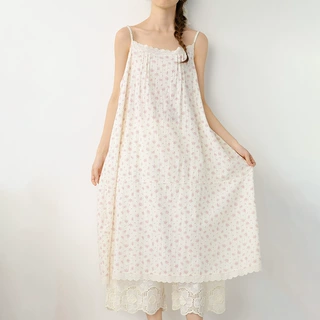 碎花吊带连衣裙2026春夏季新款甜美森系宽松百搭花边拼接中长裙女