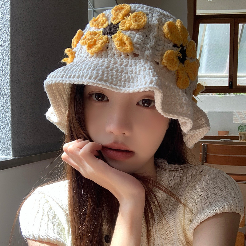 Nicho japonés flores de color hueco sombrero de punto para mujeres de color universal dulce lindo cara pequeña moda sombrero de cuenca