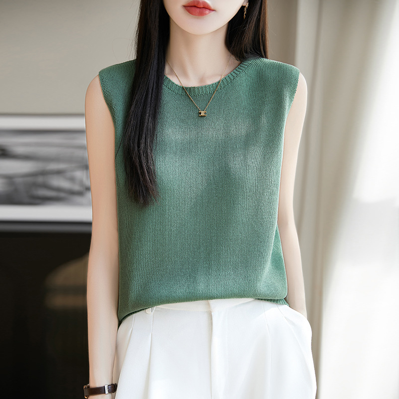 Women's Round Neck Sleeveless Vest for Summer Suit with Knitted Camisole Top Loose Base Shirt