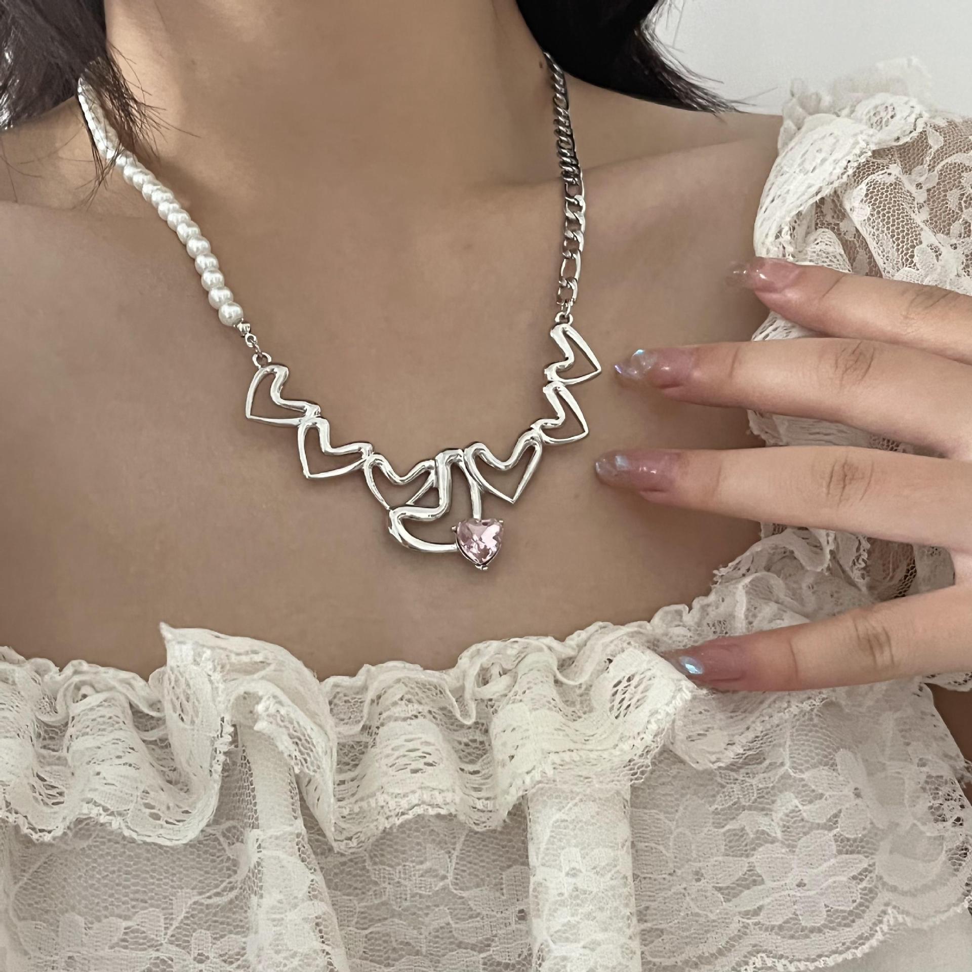 Fashion Heart Shape Alloy Inlay Rhinestones Womenu0027S Pendant Necklace