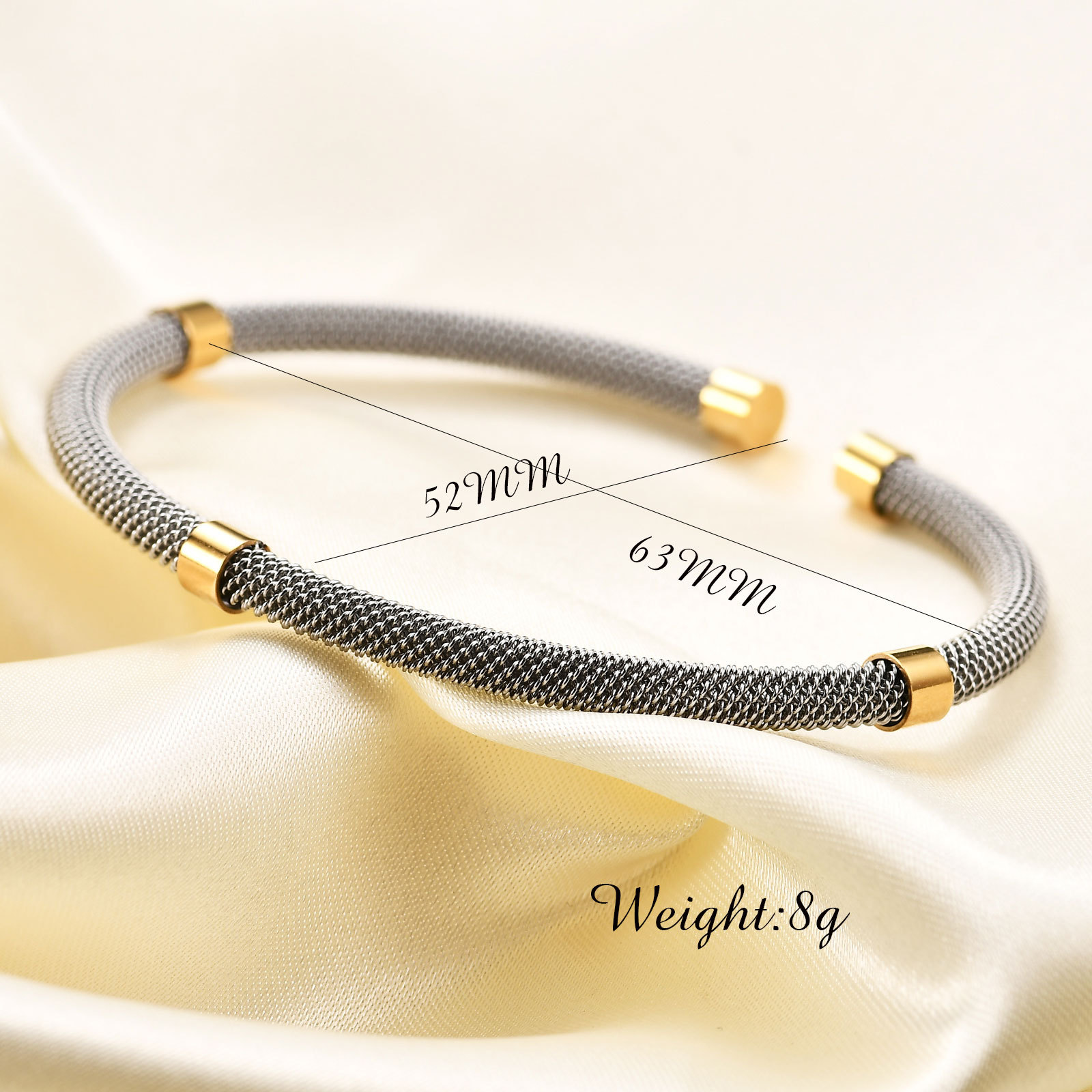 Acier Inoxydable Style Simple Couleur Unie Bande En Spirale Placage Bracelet display picture 1