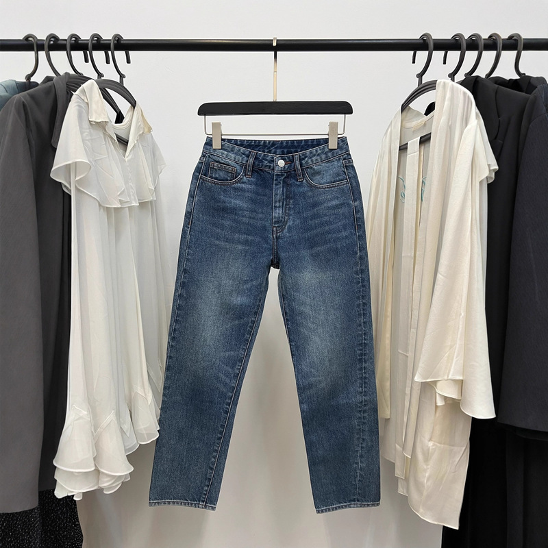 Last Batch of Classic Twisted Seam Design High-Waisted Loose-Fitting Slimming Straight-Leg Jeans