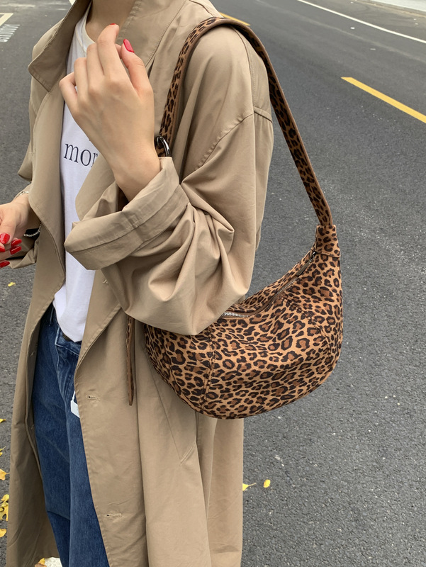 复古包包女秋冬大容量时尚单肩包复古绒布饺子包潮流小众设计女包|undefined