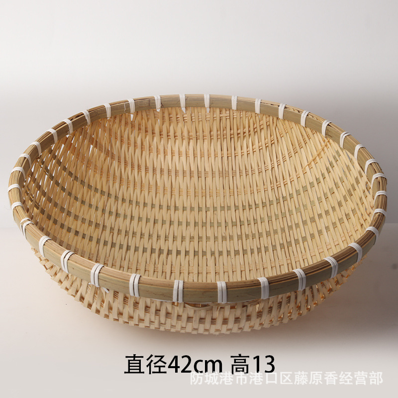 竹編み箕饅頭収納かご竹編み製品かご竹編みかごの野菜を洗って、水を切って米かごの果物かごの小さいかごを洗います。|undefined