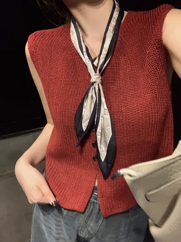 设计感法式高端轻奢女装安哥拉红V领马夹坎肩夏秋无袖背心针织衫|undefined