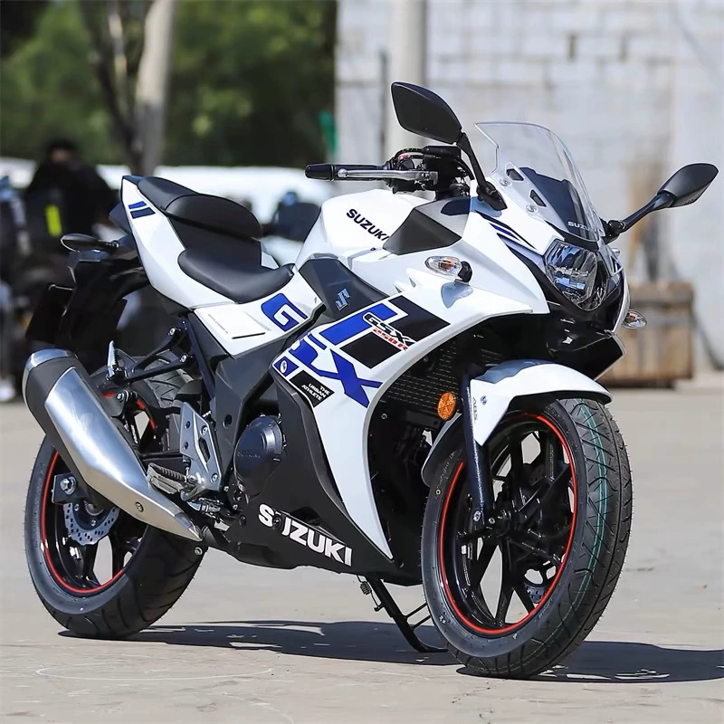 Подержанный спортивный мотоцикл Suzuki GSX250cc с электрическим впрыском, двойной цилиндр, водяное охлаждение, гоночный стиль, имитация бензинового мотоцикла, комплектный автомобиль
