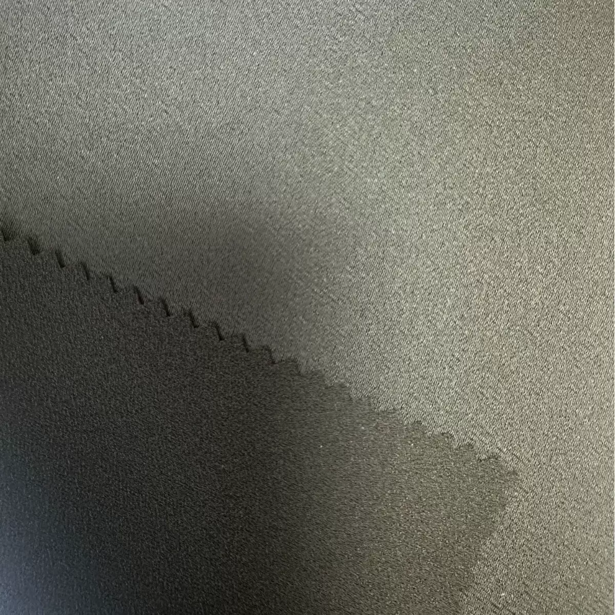 醋酸涤纶面料涤纶醋酸混纺交织弹力缎醋酸粘胶单面麻乱麻锻