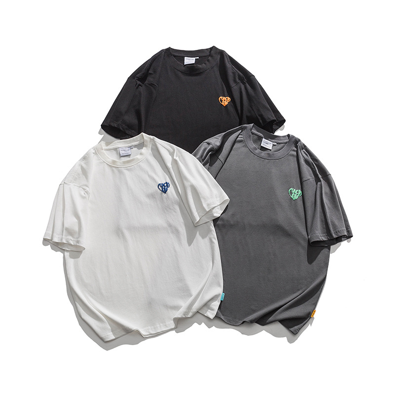 Summer short sleeve T-shirt with a round collar