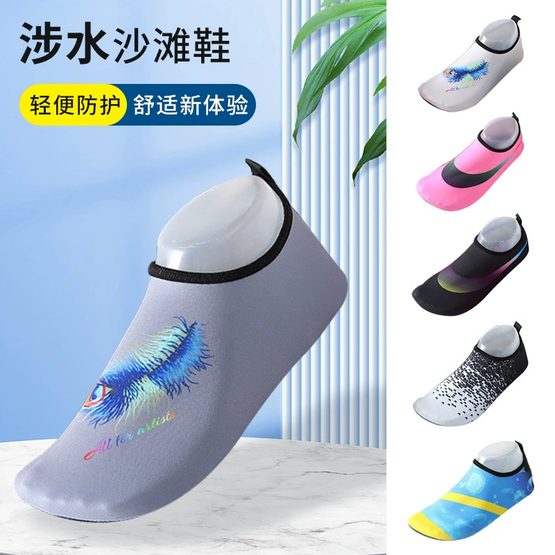 Beach summer breathable non-slip shoes for men and women for hiking for swimming