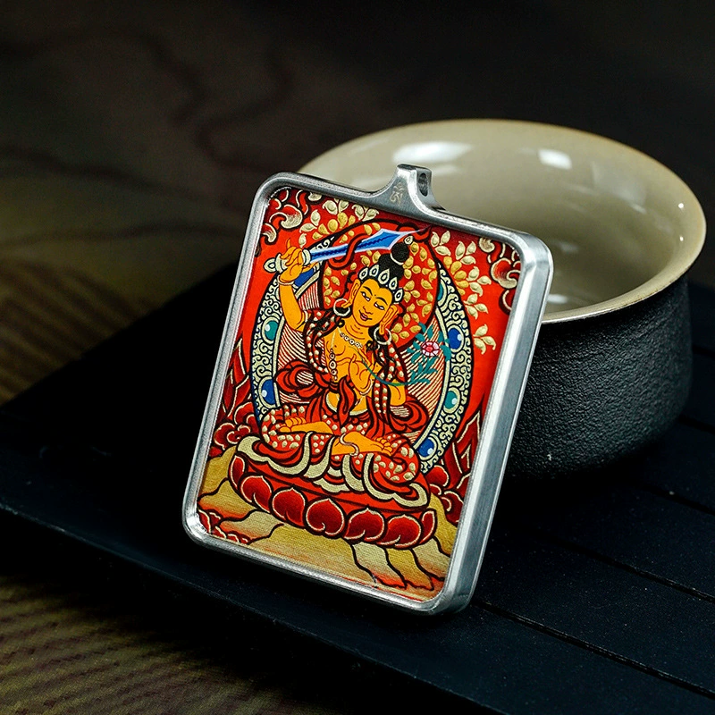 Thangka Yellow Fortune God Zakiram Wenshu Pharmacist Lvdu Mother Tibetan Thangka retro titanium steel pendant