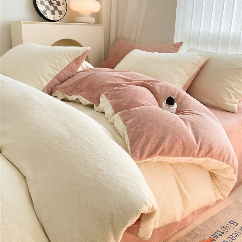 Solid color demi-season duvet cover