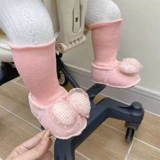 加厚宝宝防掉袜子鞋保暖不掉毛毛鞋冬季软底新生婴儿棉鞋0-6个月