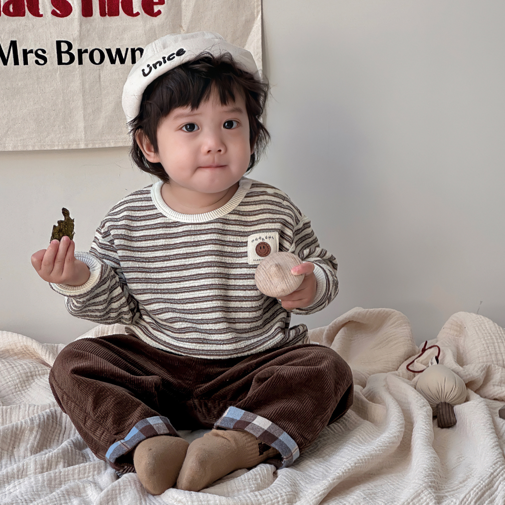 Ins ropa para niños estilo coreano suéter a rayas pantalones trajes para niños primavera y otoño ropa de salida para niños