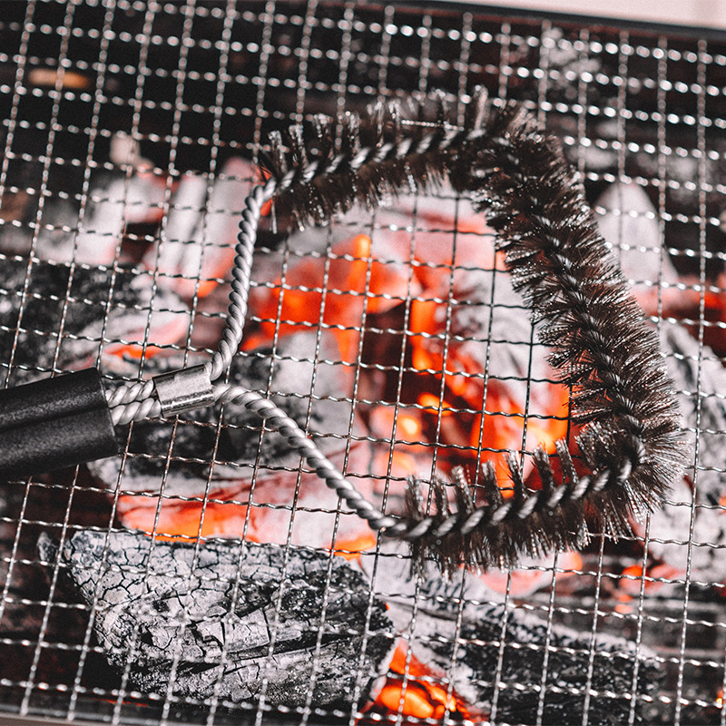 Factory direct 13 inch square head curly Barbecue Brush grill net grill clip cleaning brush long handle square wire brush