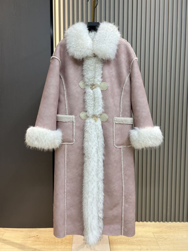 2025冬季新款皮毛一体羊羔毛外套女长款牛角扣加绒加厚皮草大衣潮|undefined