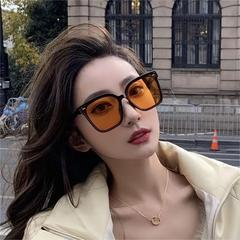 人気の新型gmサングラスの震え音と同じ韓国版サングラスgm男女モデルネット赤ファッション大枠サングラス