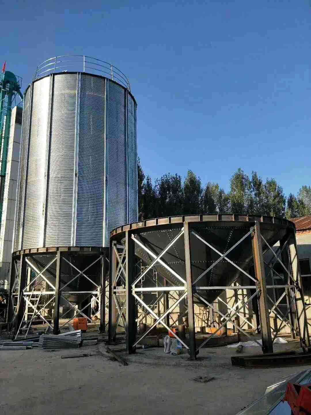 钢网式玉米储粮仓,10万斤玉米储存仓图片,地趴粮和钢网式储粮仓(第17页)_大山谷图库