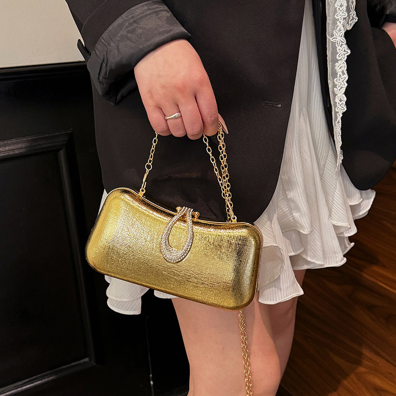 New Track Fashion Handbag & Shoulder Bag 2025 New Cross-Border High-Gloss Patent Leather Women's Shoulder/Crossbody Evening Bag - Thumbnail 3