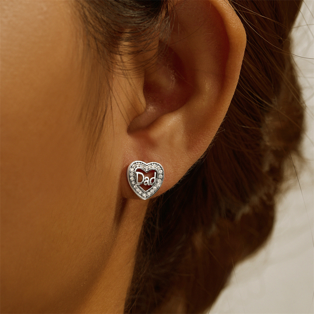 4g Weight Zircon Inlay Material Ear Studs Classification 1 Pair Quantity Daily, Festival Occasion 925 Sterling Silver Material Mother'S Day Festival Letter, Heart Shape Pattern Women's Gender Plating, Inlay Design Simple Style Style 1 Pair 925 Sterling Silver Zircon Letter Heart Shape Ear Studs 12