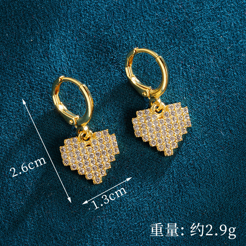 Vietnam Shajin Xiaozhong Collar de amor de diamantes de todo fósforo que no se desvanece durante mucho tiempo Pendientes de lujo ligeros de alta gama para mujer Suministro de accesorios