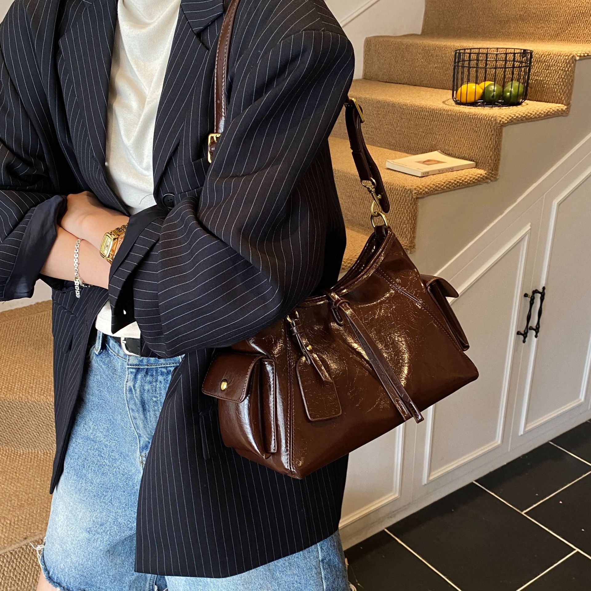 Bolso de gran capacidad para mujeres 2025 nuevo retro nicho de viaje tote de alta calidad sensación de un hombro universal bolso de hombro