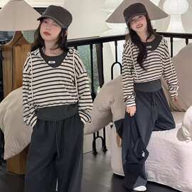 跨境童套装2026秋季新品韩版女童条纹连帽套头衫韩系套装三件套潮