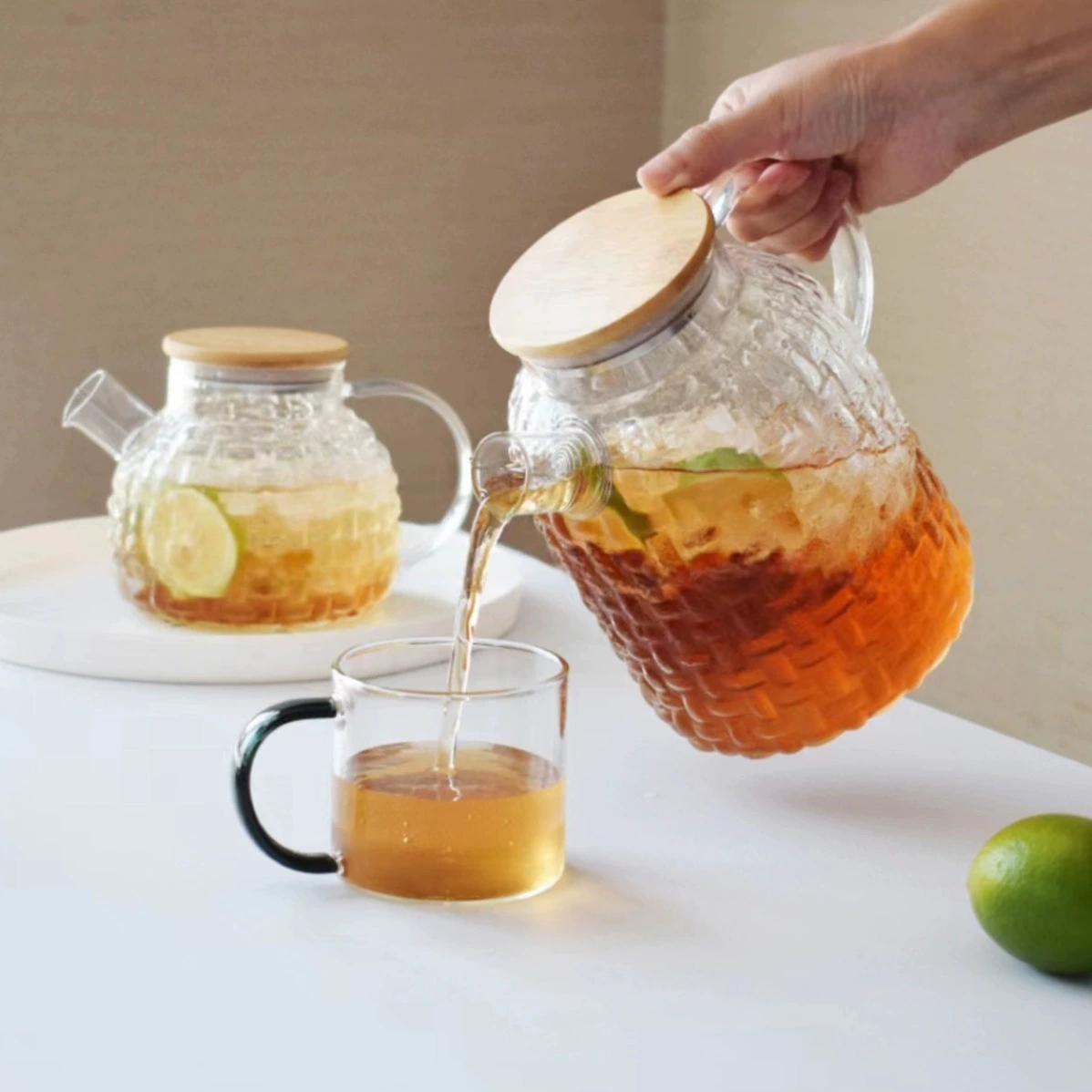 Glass woven capacious transparent teapot